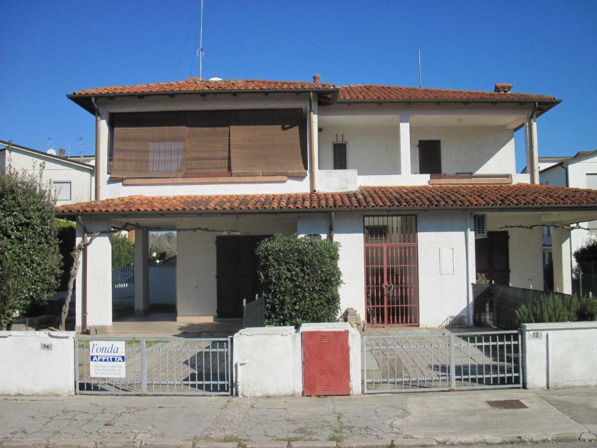 Villetta Linda 10 Lido delle Nazioni Luaran gambar